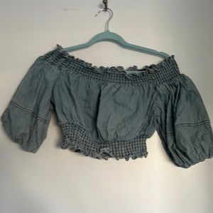 Size S Anthropologie Cropped Peasant Top